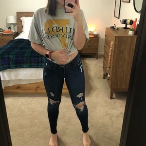 dark wash distressed hollister jeans